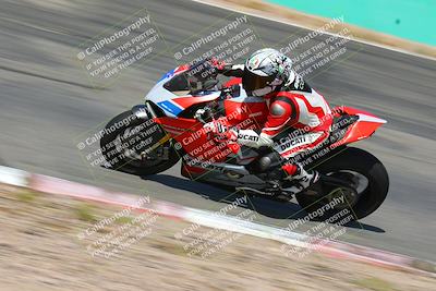 media/Oct-15-2022-TrackXperience (Sat) [[8f70b8b0be]]/Group 2/session 4 turn 1/